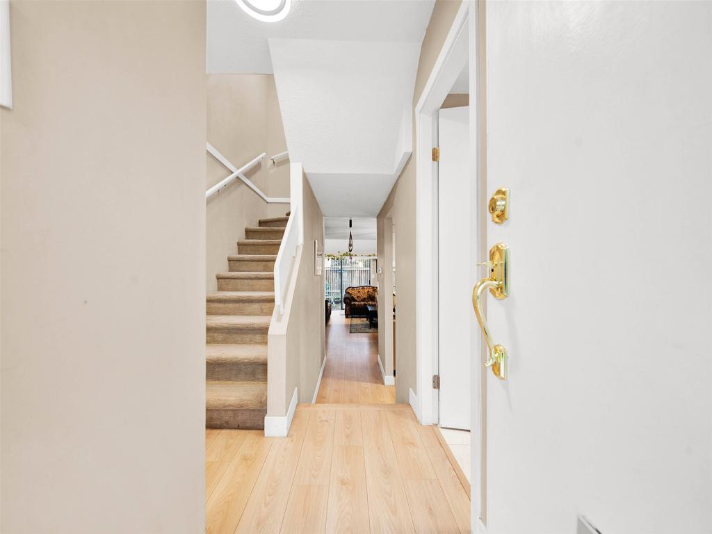 Listing Image for R3062855