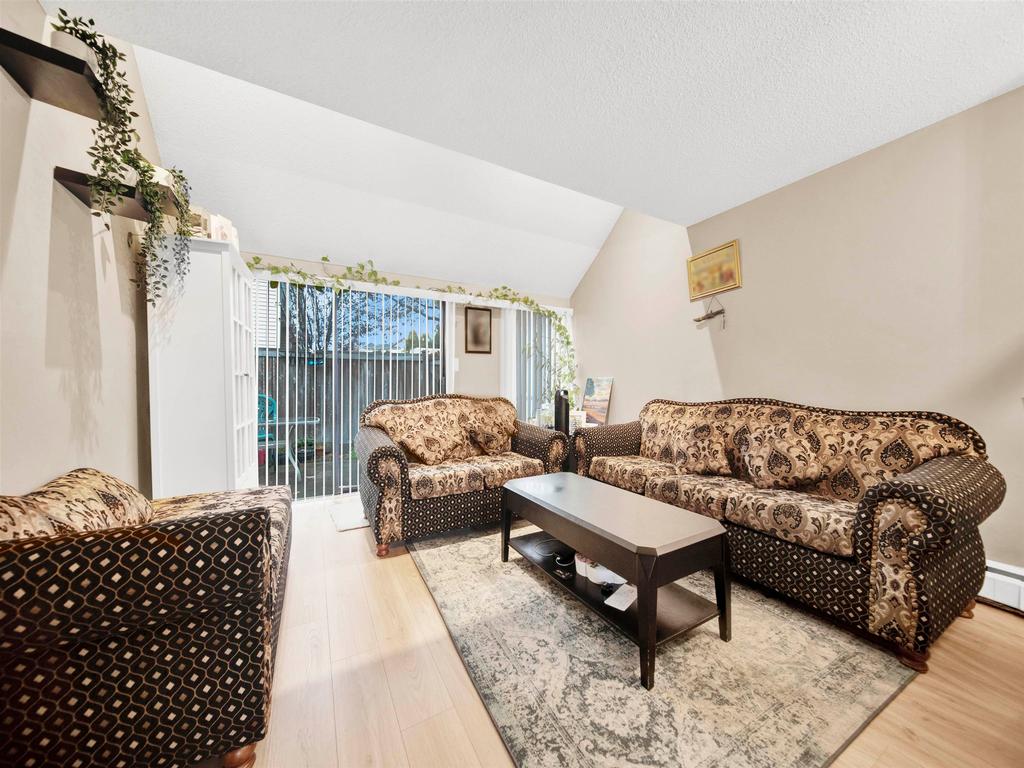 Listing Image for R3062855