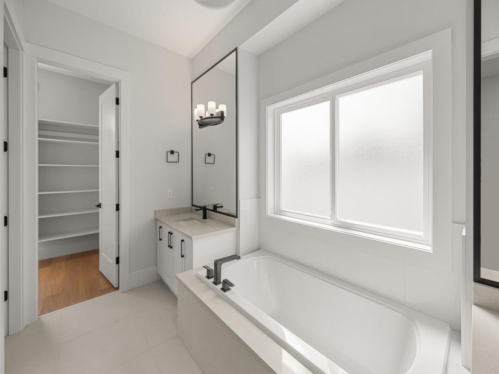 Listing Image for R3062896