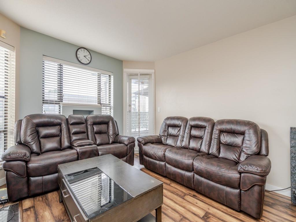 Listing Image for R3063302