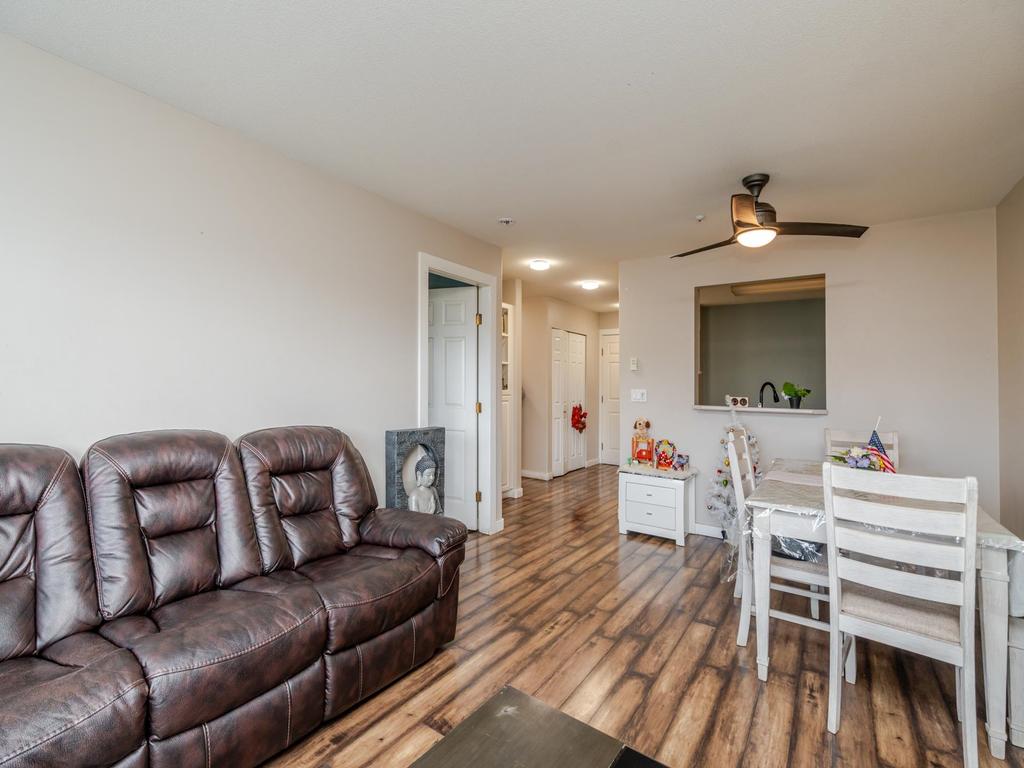 Listing Image for R3063302