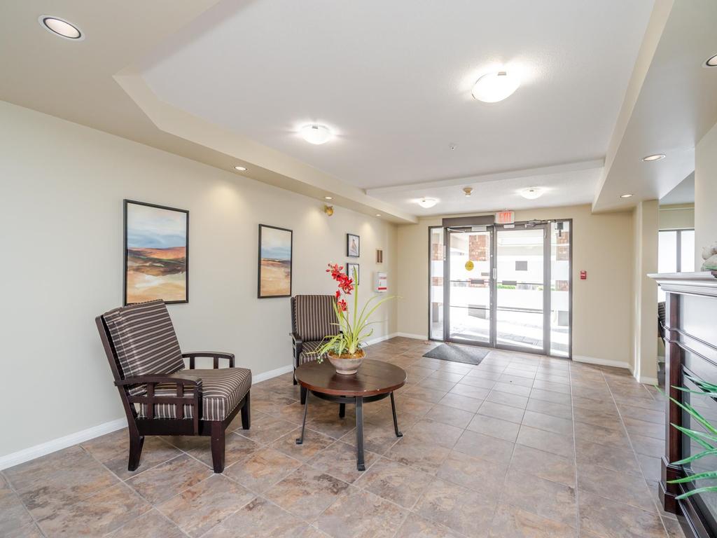 Listing Image for R3063302