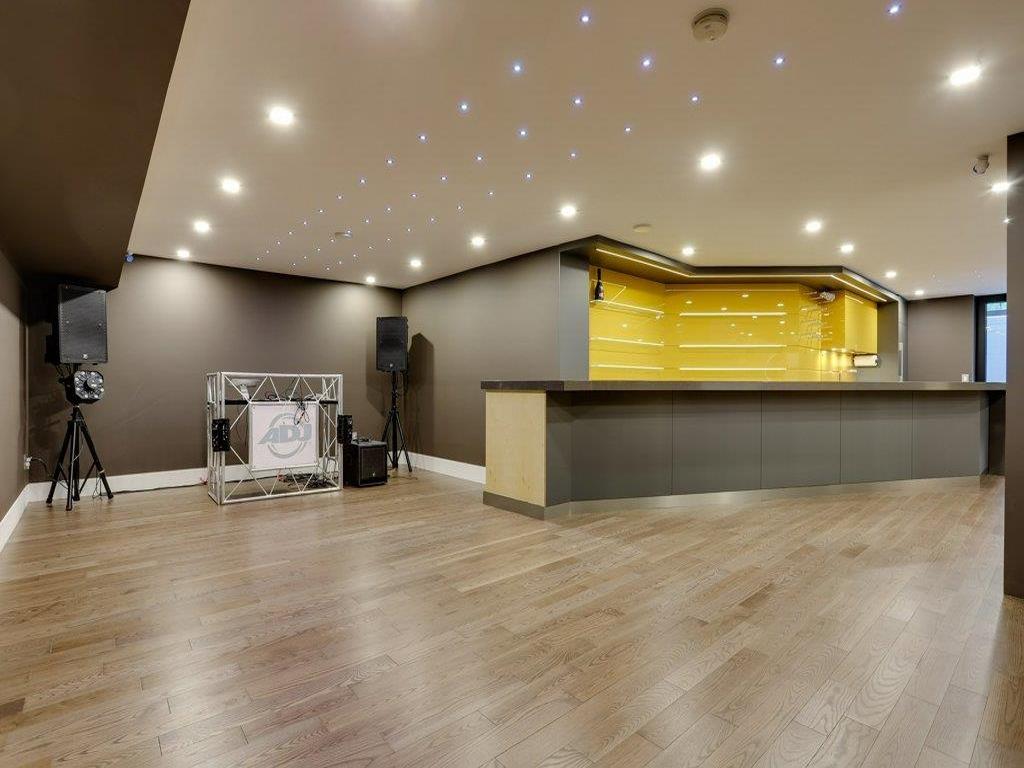 Listing Image for R3063582