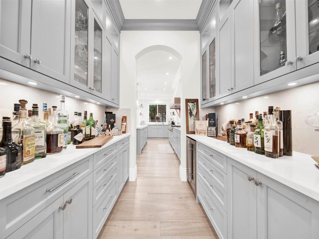 Listing Image for R3063690