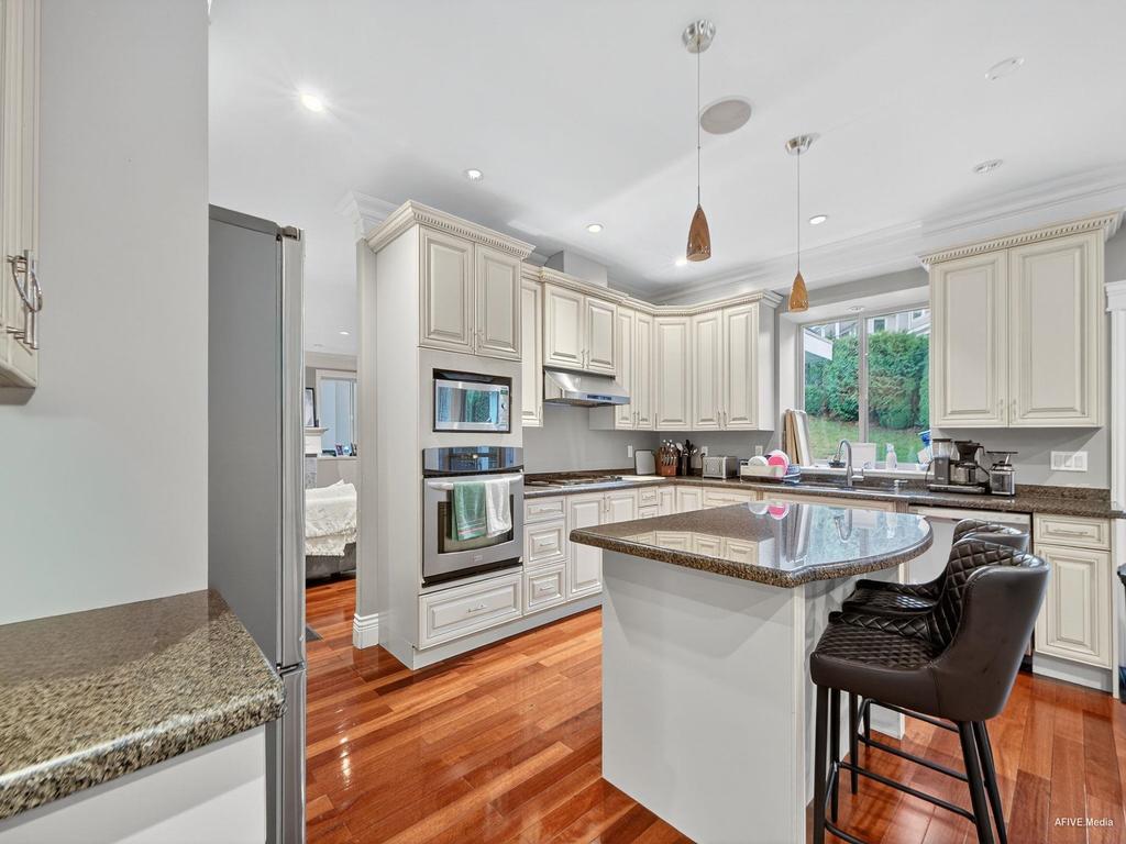 Listing Image for R3063856