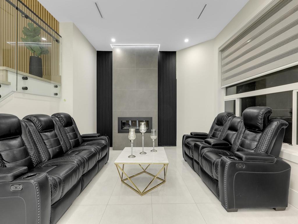 Listing Image for R3063955