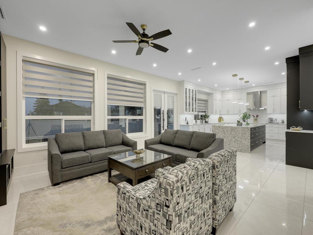 Listing Image for R3063955