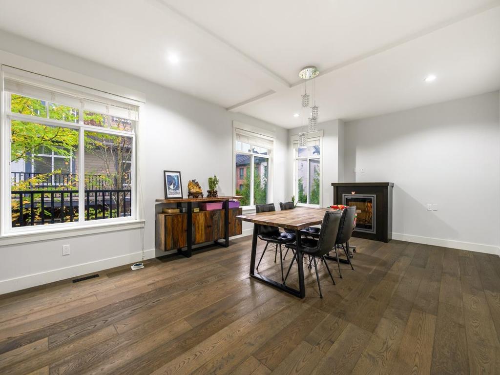 Listing Image for R3064054