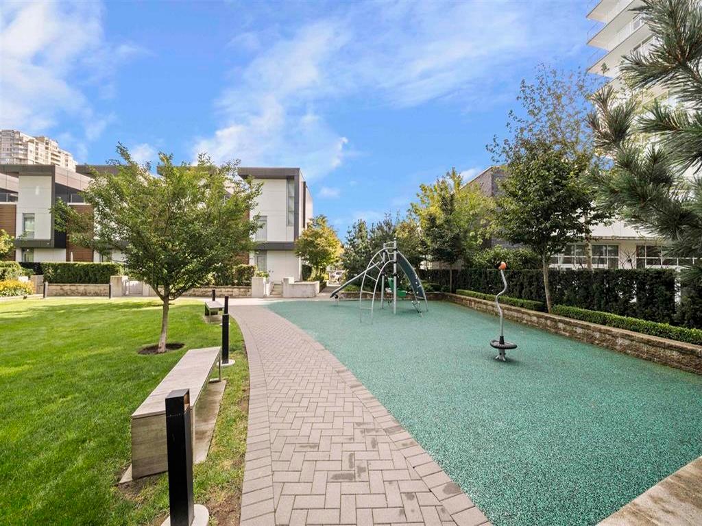 Listing Image for R3064356