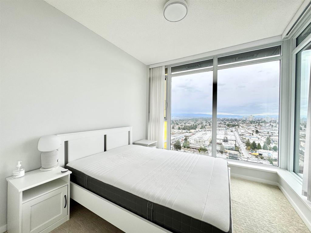 Listing Image for R3064356