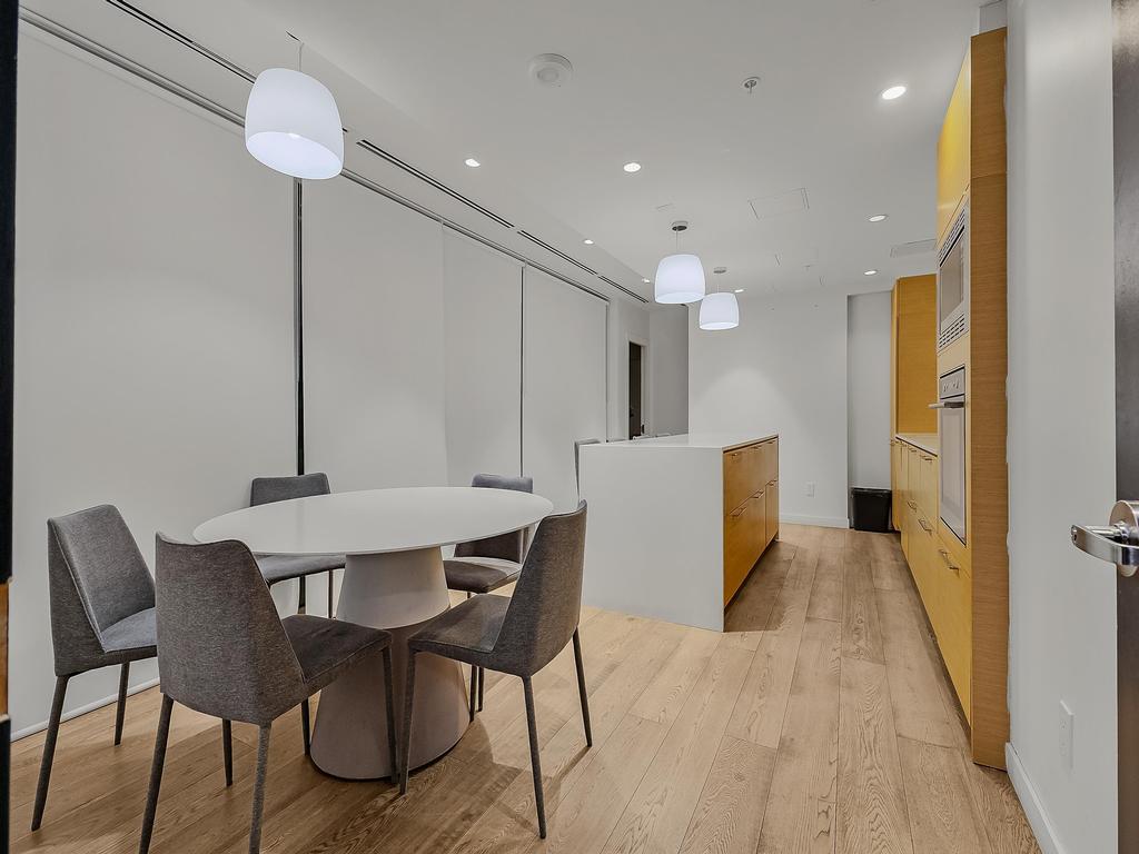 Listing Image for R3064427