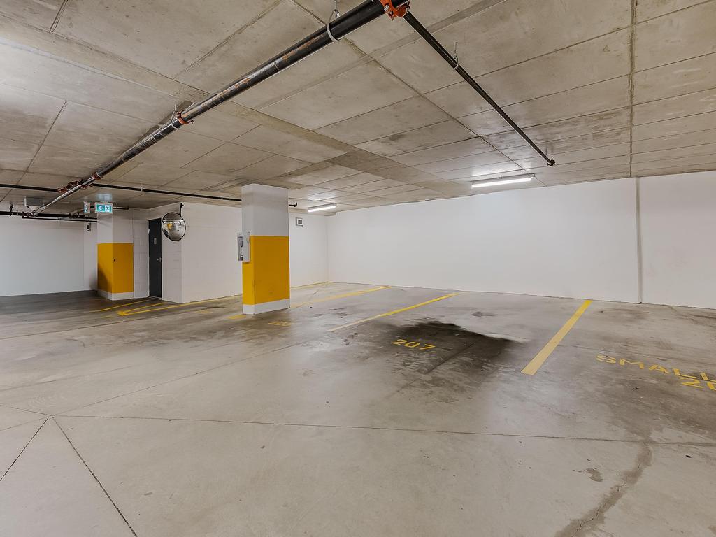 Listing Image for R3064427