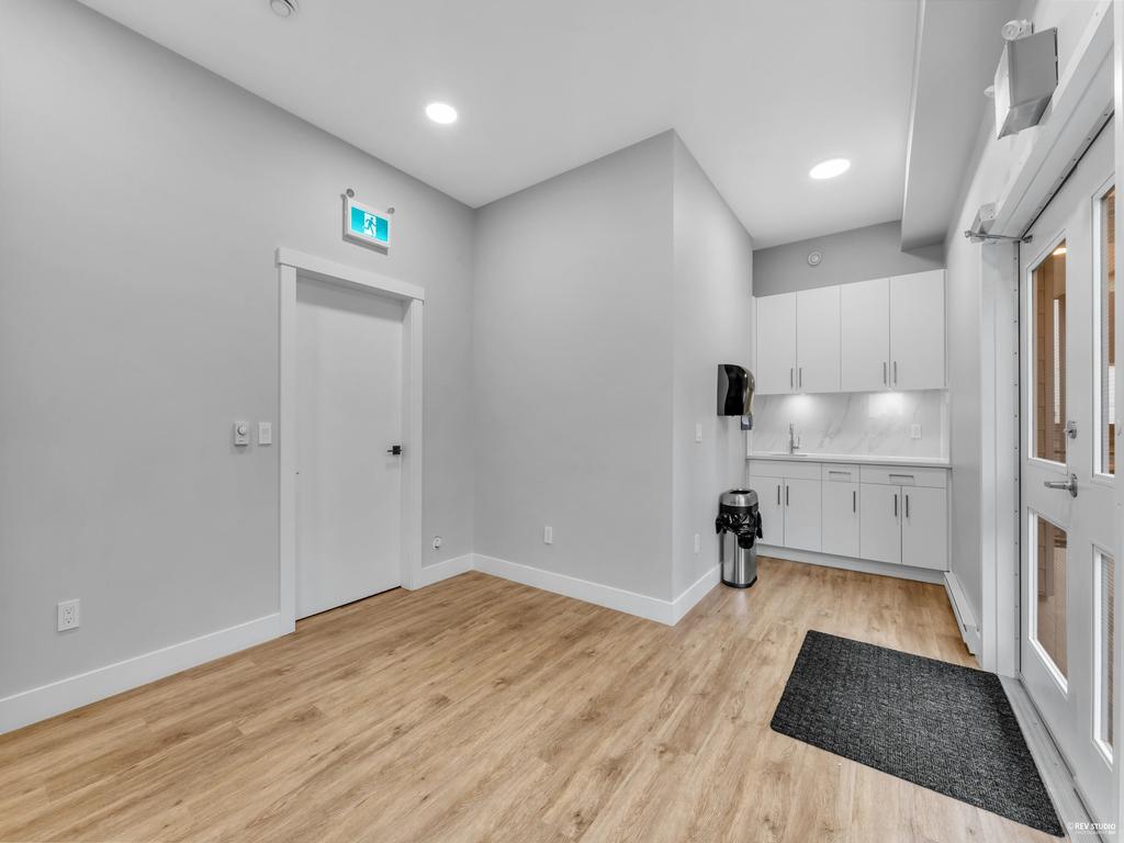 Listing Image for R3064428