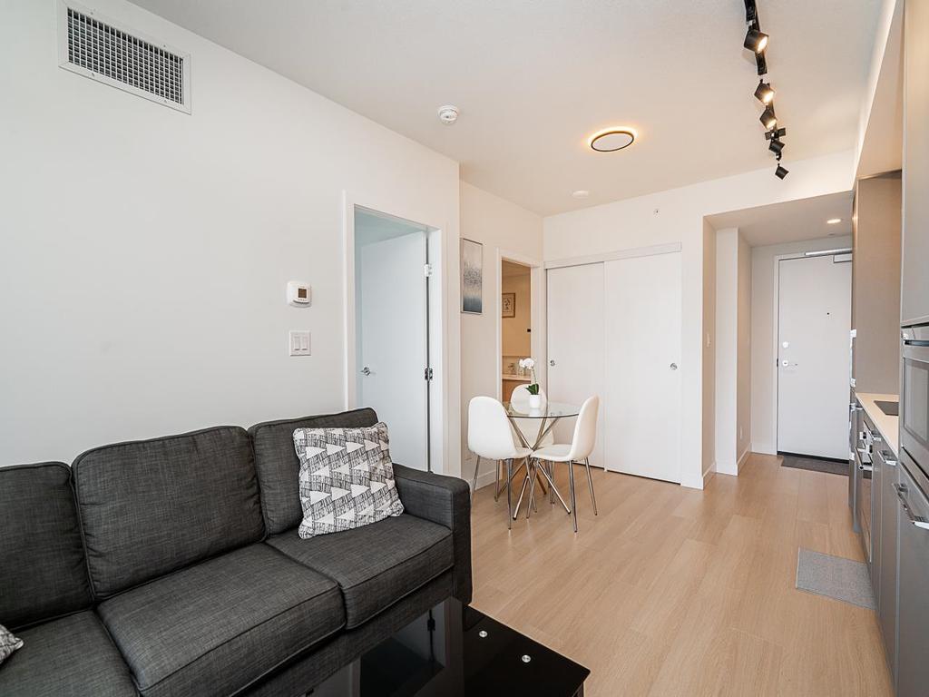 Listing Image for R3064445