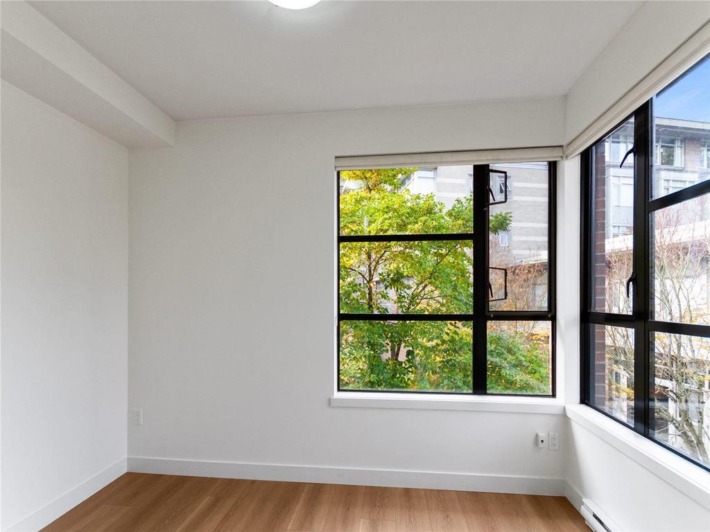 Listing Image for R3064536