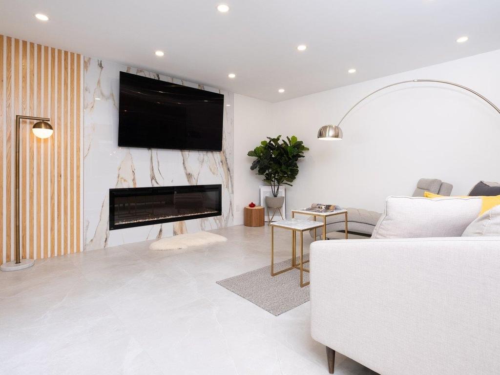 Listing Image for R3064538