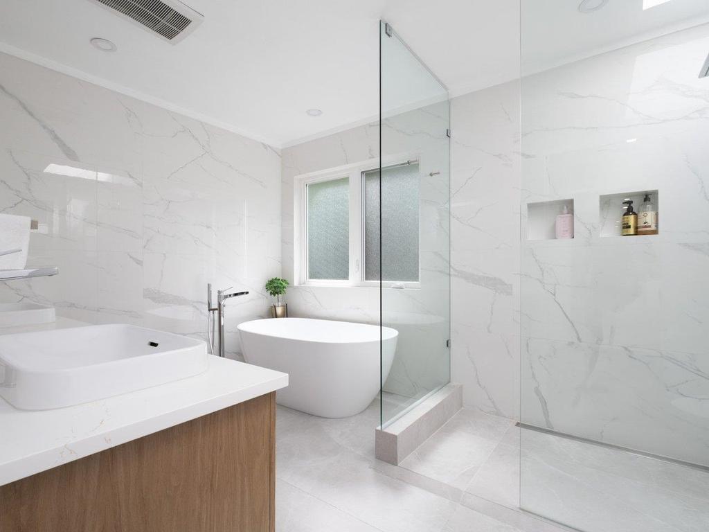 Listing Image for R3064538