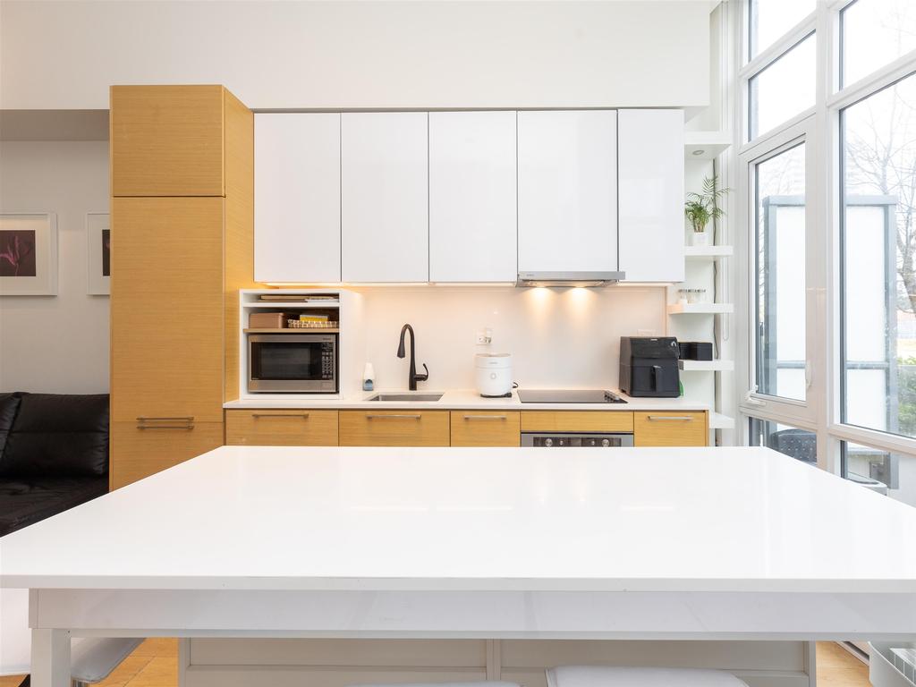 Listing Image for R3064575