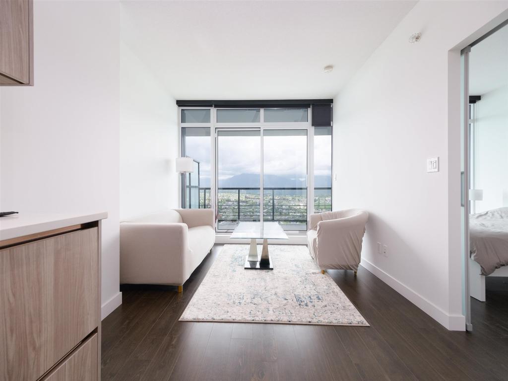 Listing Image for R3064593