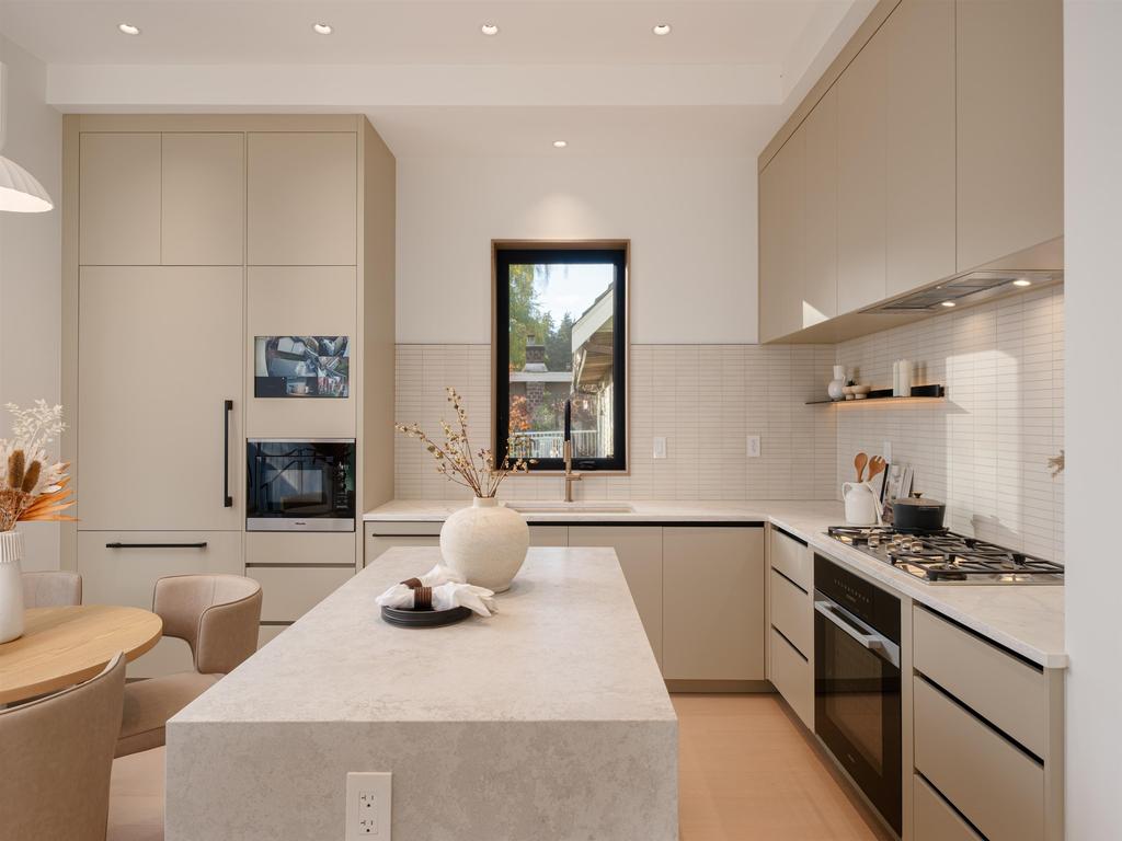 Listing Image for R3064864