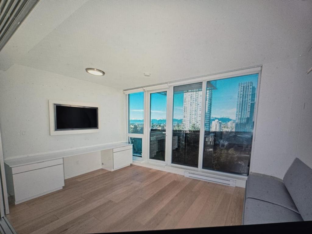 Listing Image for R3065119