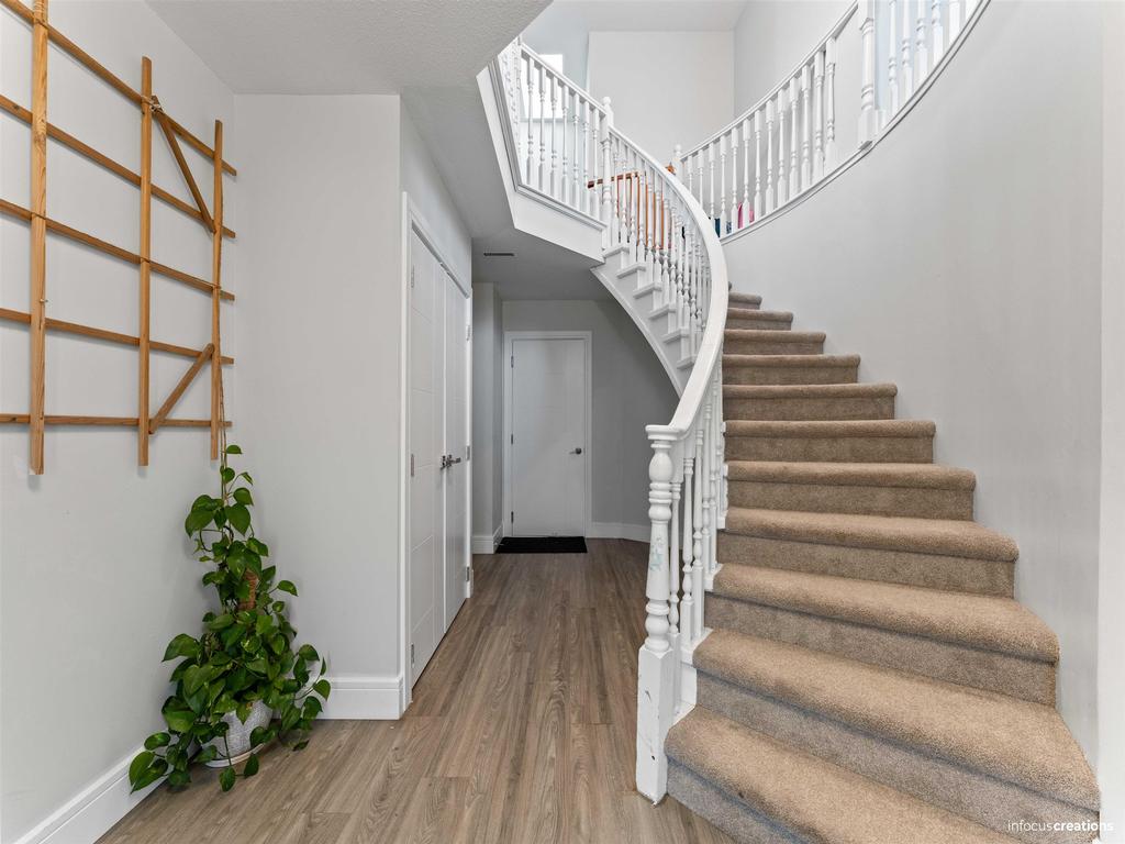 Listing Image for R3065173