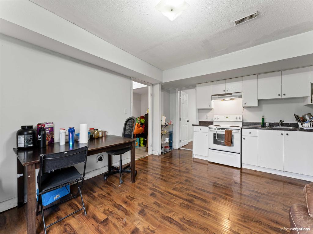 Listing Image for R3065173