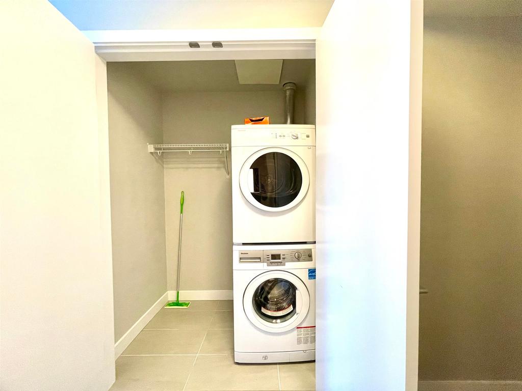 Listing Image for R3065438