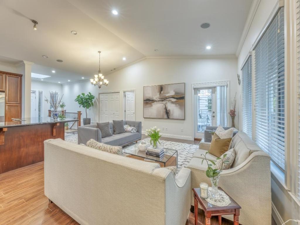 Listing Image for R3065442