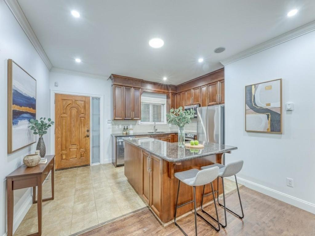 Listing Image for R3065442