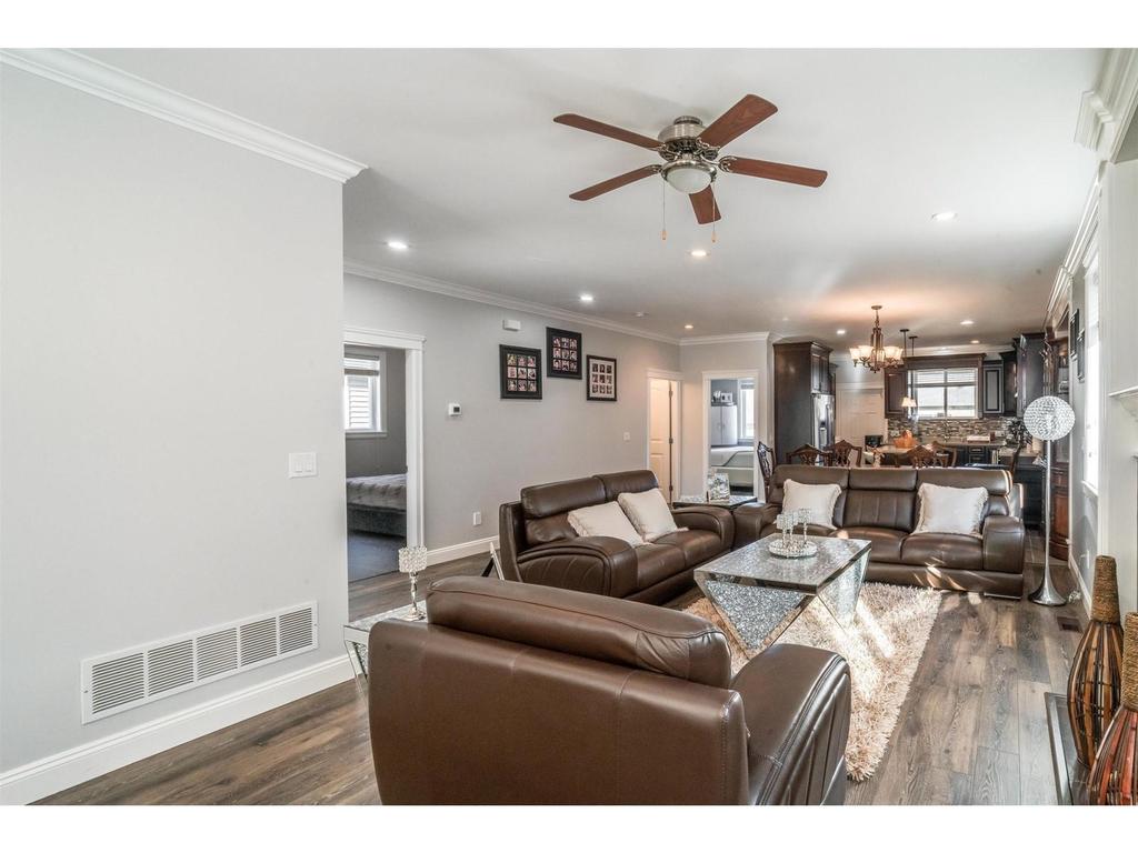 Listing Image for R3065594