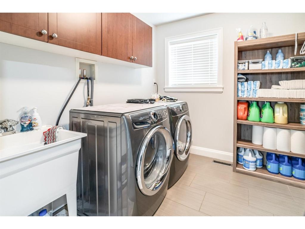 Listing Image for R3065594