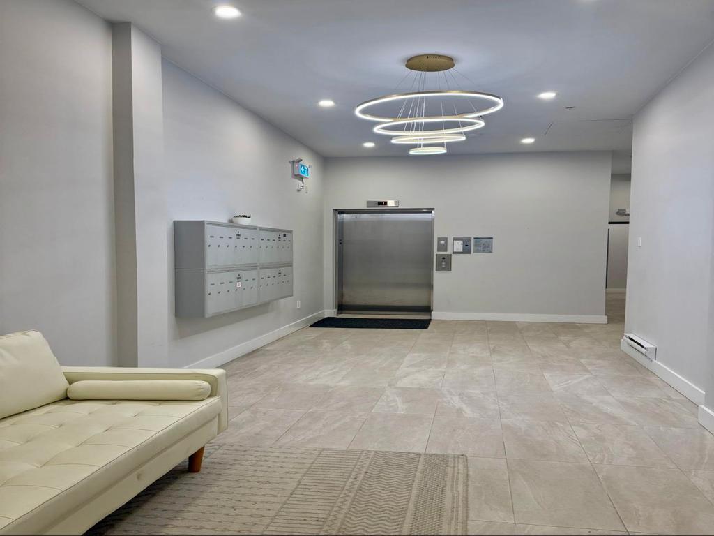 Listing Image for R3065656