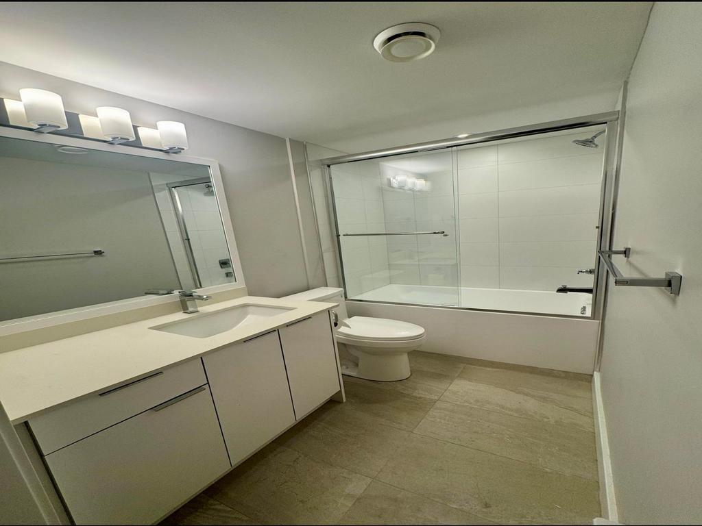 Listing Image for R3065656