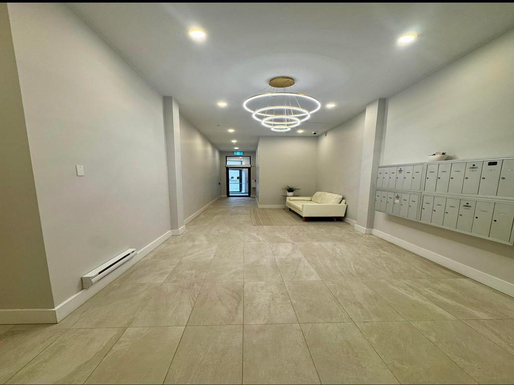 Listing Image for R3065656