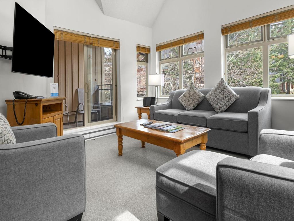 Listing Image for R3065755