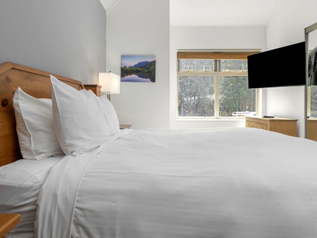 Listing Image for R3065755