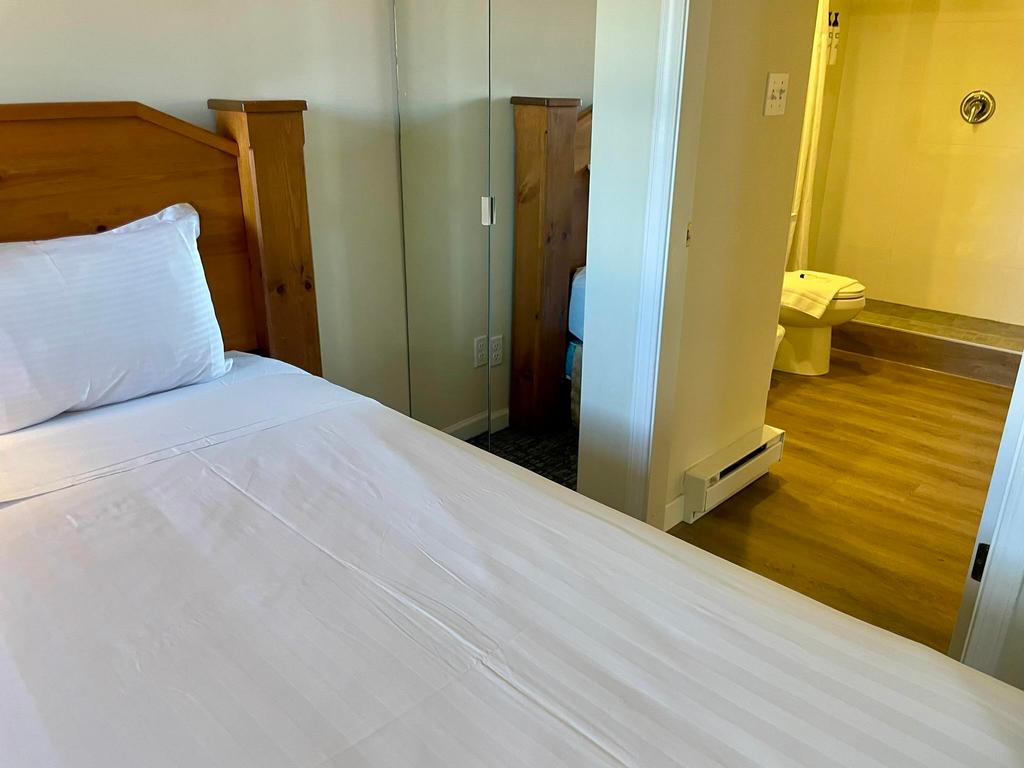 Listing Image for R3065835