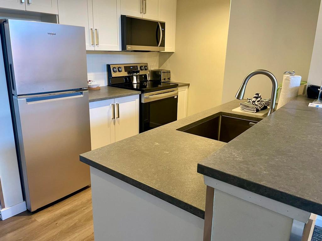 Listing Image for R3065835