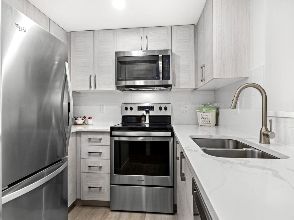 Listing Image for R3065902