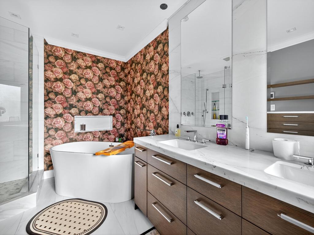 Listing Image for R3065912