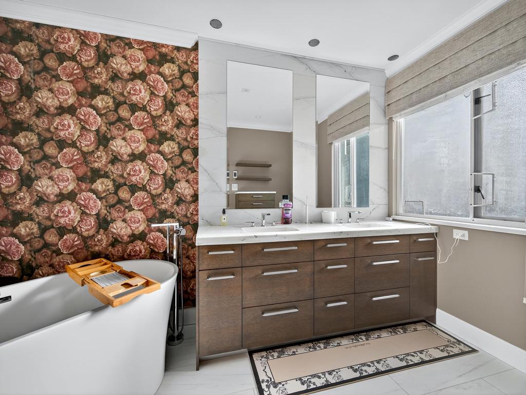 Listing Image for R3065912