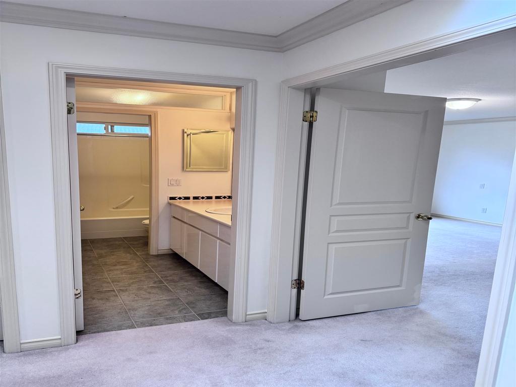 Listing Image for R3065932