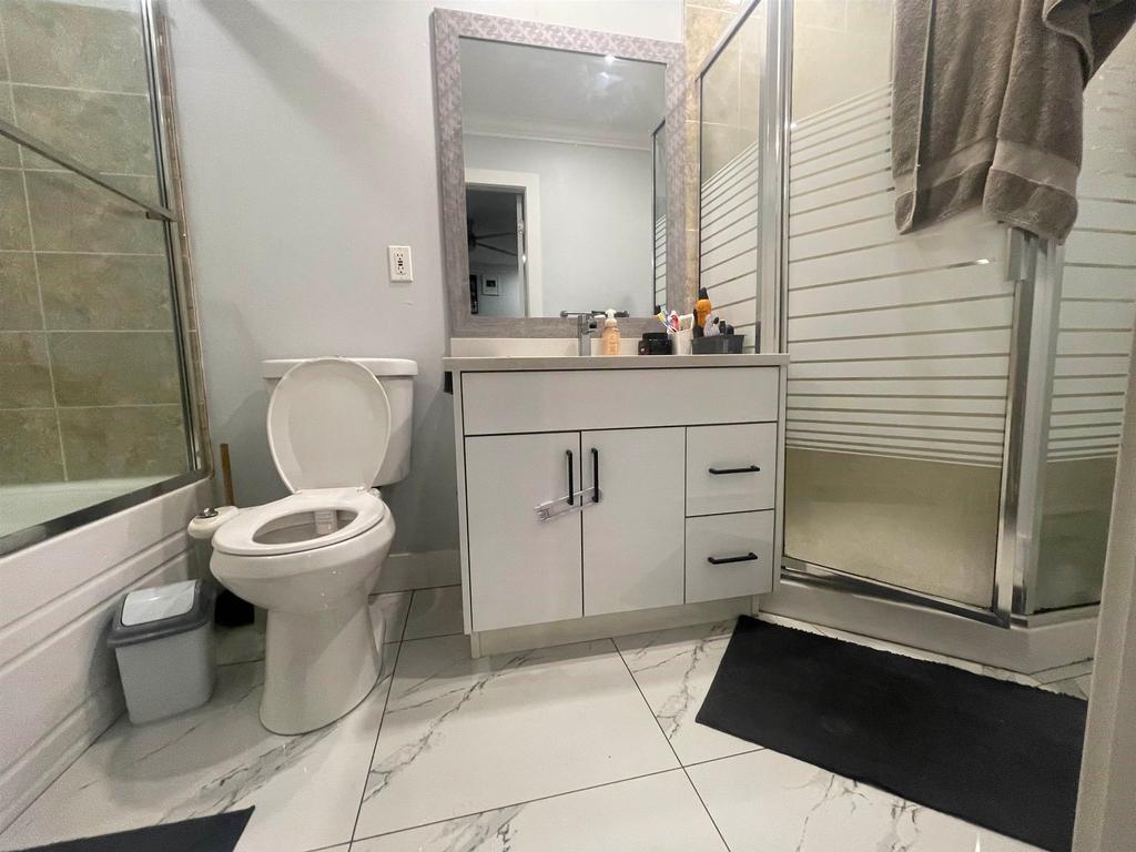 Listing Image for R3065982