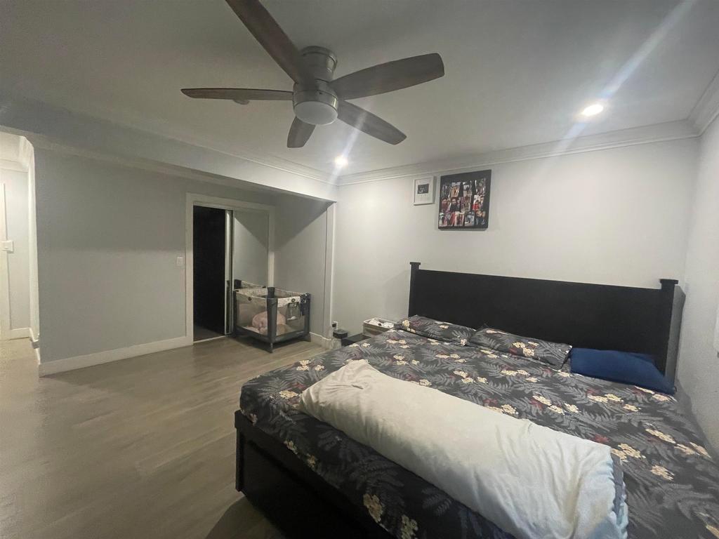 Listing Image for R3065982