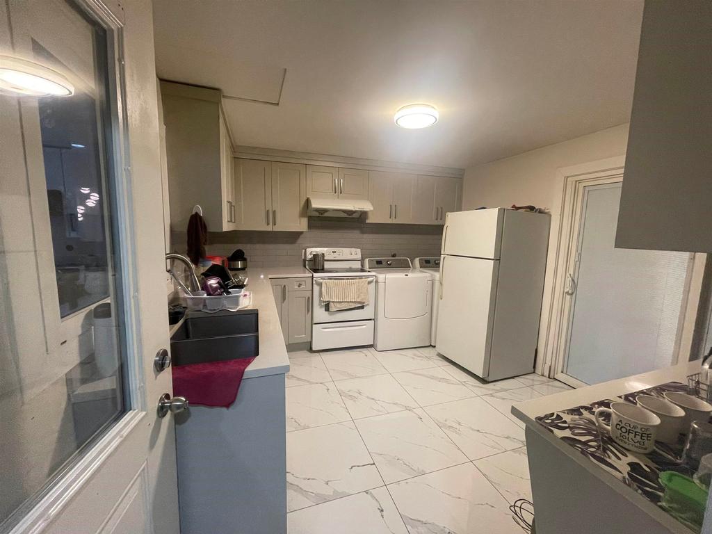 Listing Image for R3065982