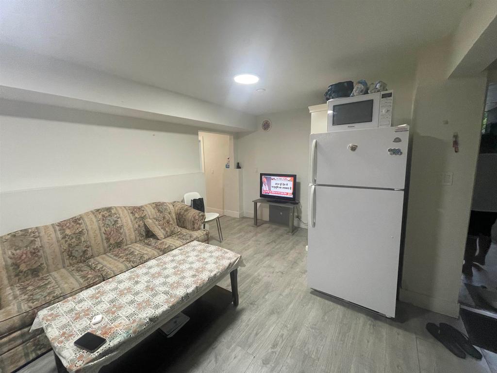 Listing Image for R3065982