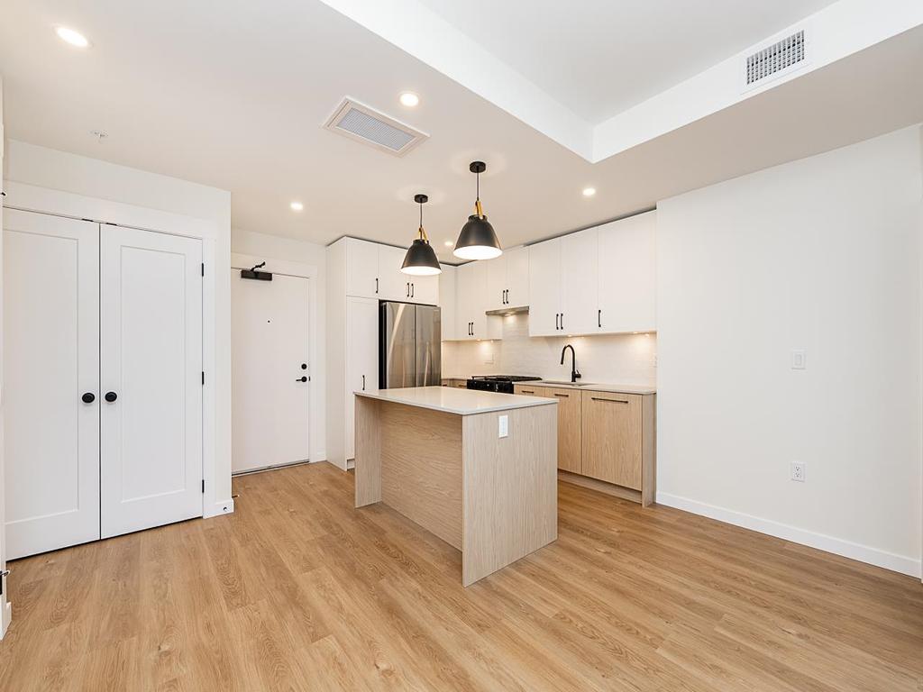 Listing Image for R3066032