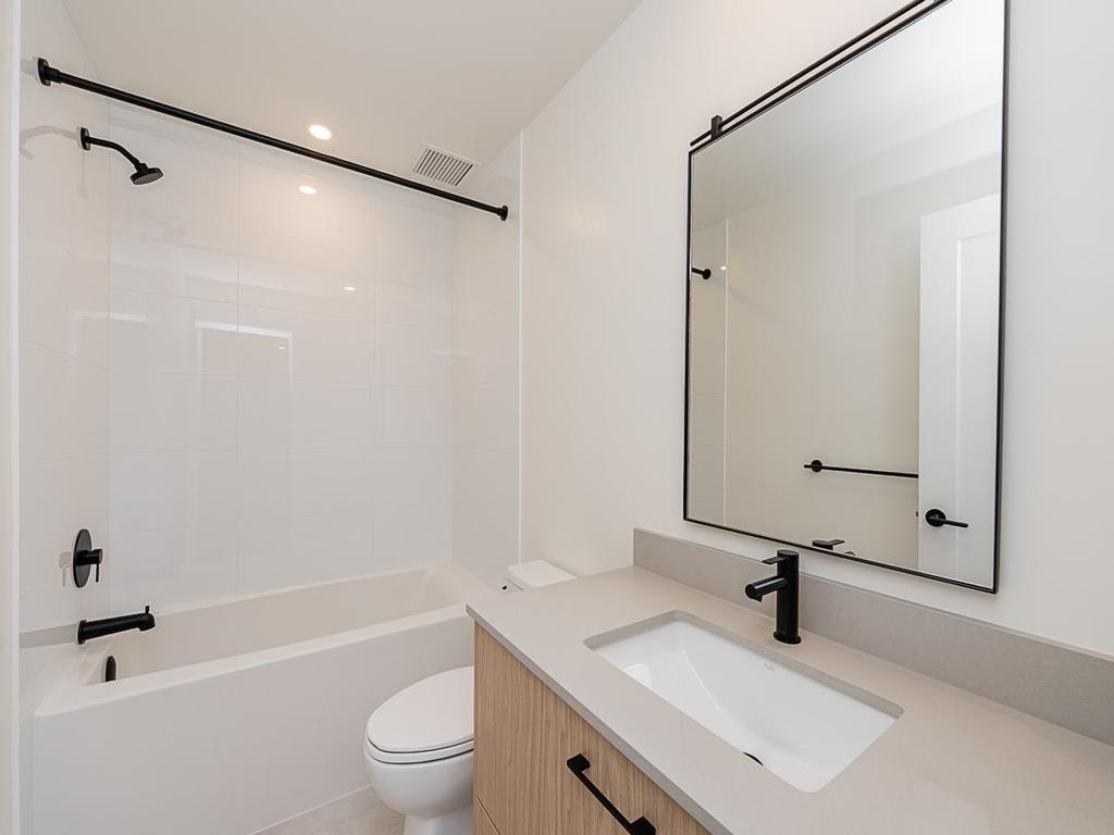 Listing Image for R3066032