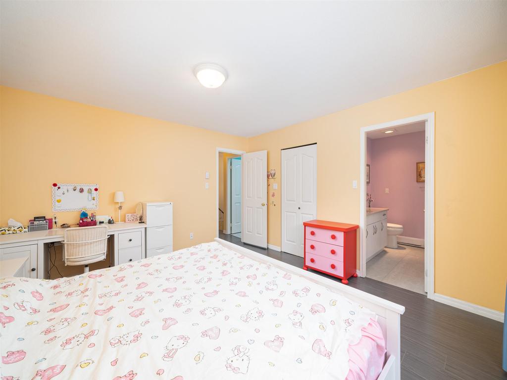 Listing Image for R3066084